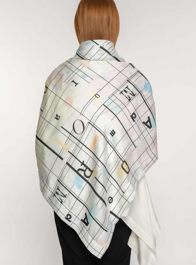 Saténová šatka veľká MARCEL HOLUBEC pre ROMADE