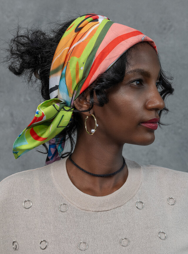 Šatka Hrdosť (Barikaňipen) vo fialovej farbe