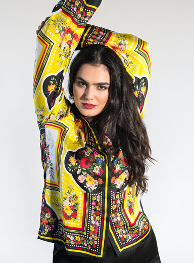 Dámske košeľa s kvetovanou potlačou