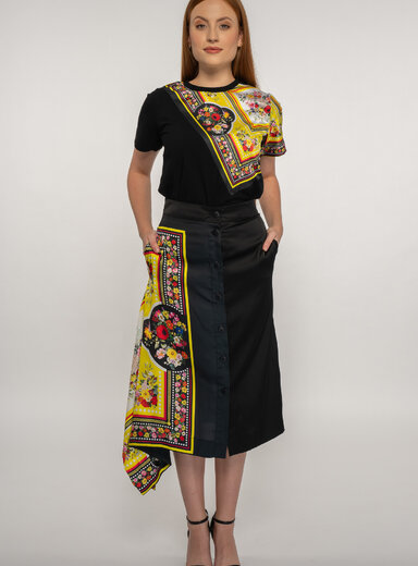 Dámska sukňa čierna so šatkovým vzorom
