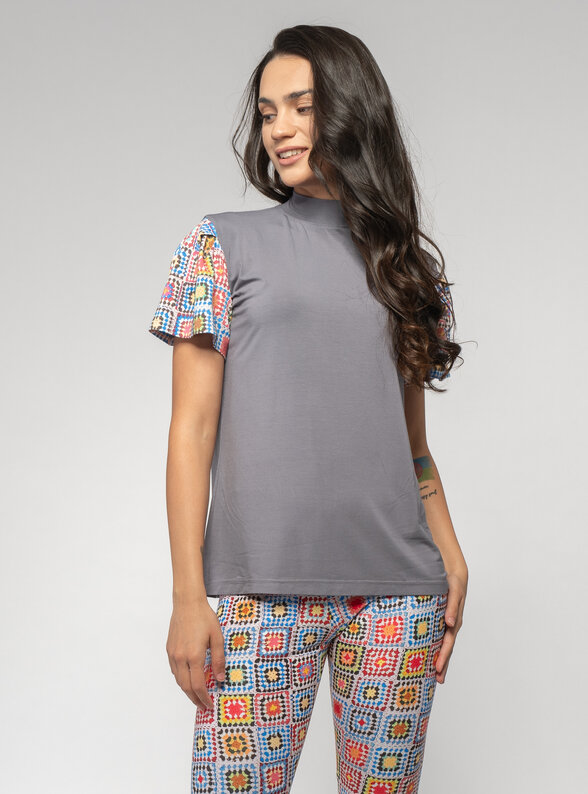 Dámske sivé tričko s potlačou