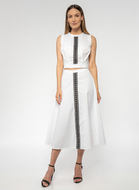 Dámska sukňa s čipkou zo 100% bavlny