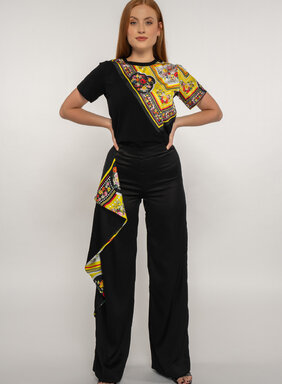 Dámske čierne nohavice dlhé s kvetovanou potlačou