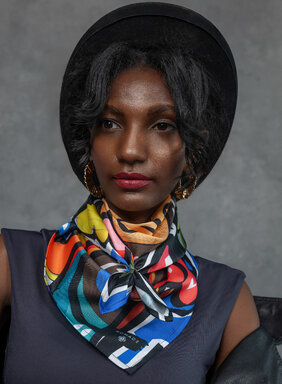 Šatka Roma Lisa v modrej farbe