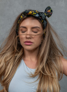 Šatka Emócia (Jileskero Šuňiben) v tmano-zelenej farbe